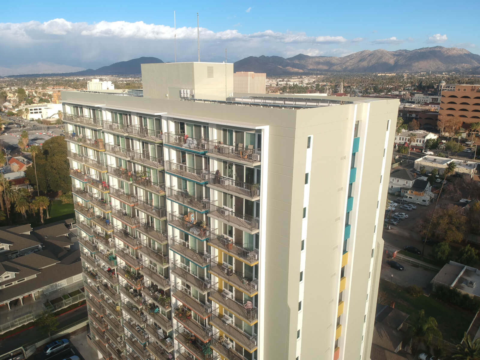 Project Page 2 Walton Construction, Inc.